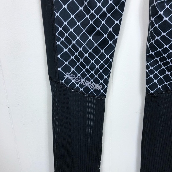 Under Armour 28” Heatgear Fly Printed Pants Sz XS - Picture 8 of 9